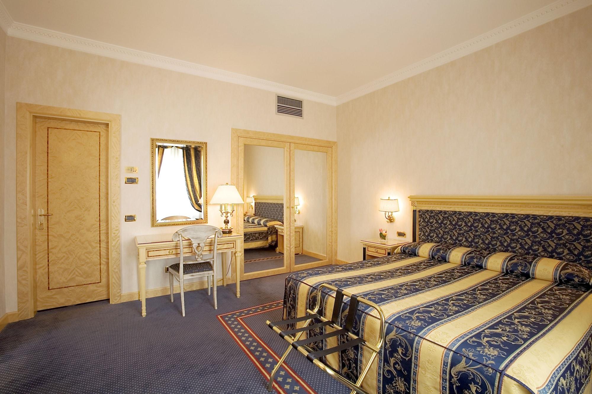 Hotel Excelsior San Marco Бергамо Экстерьер фото